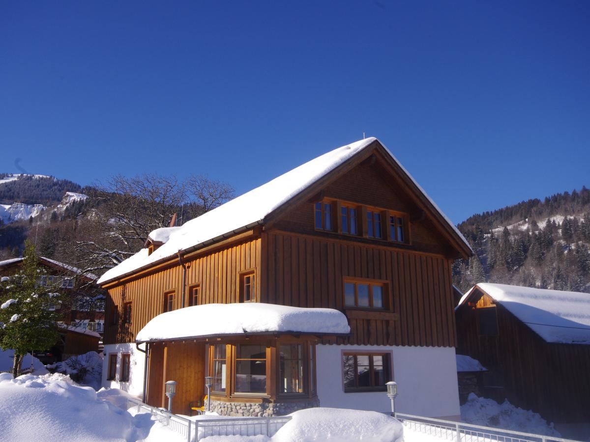Landhaus im Winter